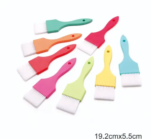 [M.16757] MAD Färbepinsel dick 1Stk